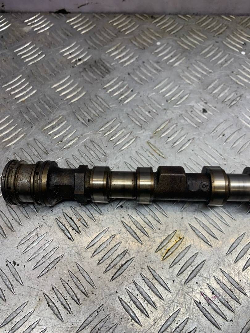 распредвал BMW 7 серия E65/E66/E67 2004, 7504187
