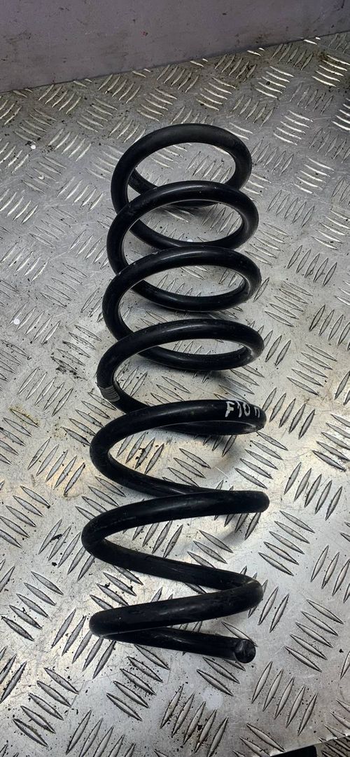 пружина передняя BMW 5 серия F07/F10/F11 2009