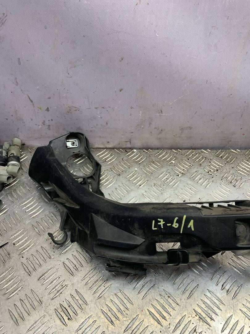 крепление фары правой BMW 3 серия E90/E91/E92/E93 [рестайлинг] 2008, 3.0 л., M57 D30 (306D3), дизель, АКПП, купе, 51117154124, 7154124