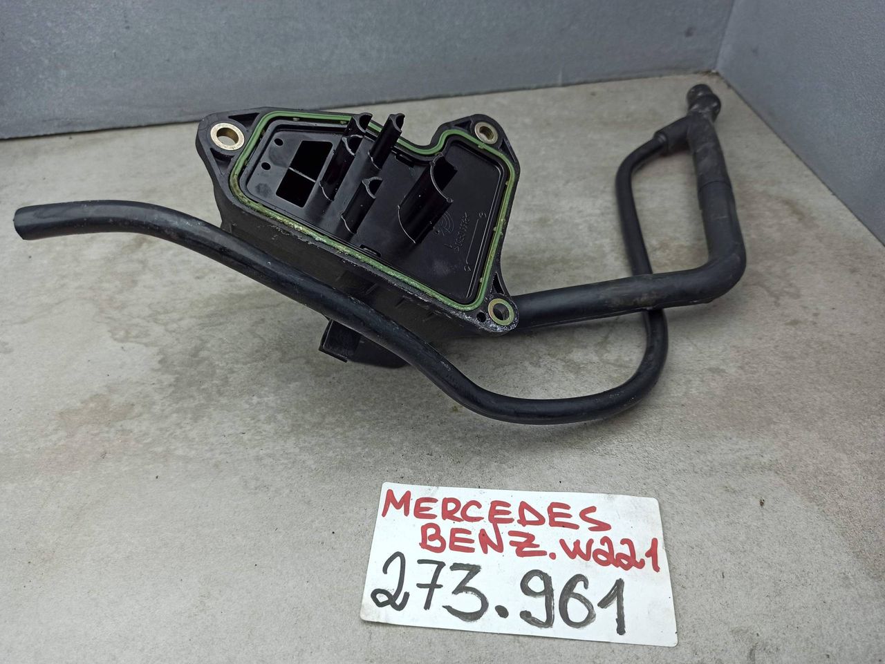 маслоотделитель (сапун) Mercedes-Benz S-Класс W221 2007, 5.5 л., A2730160134