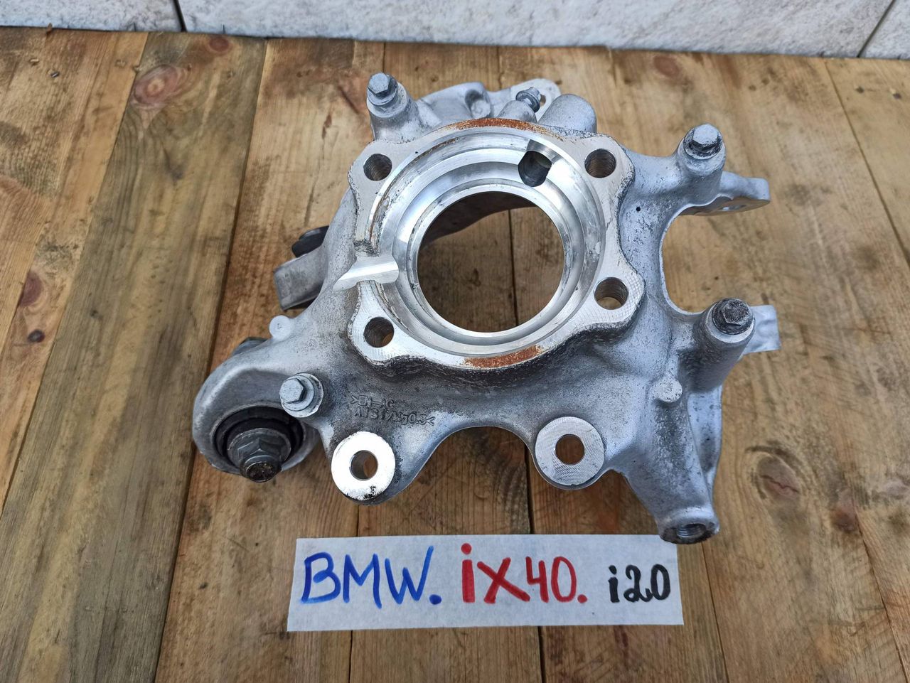 кулак задний правый BMW iX I20 2022, электро, полный привод, правый руль, 6890578