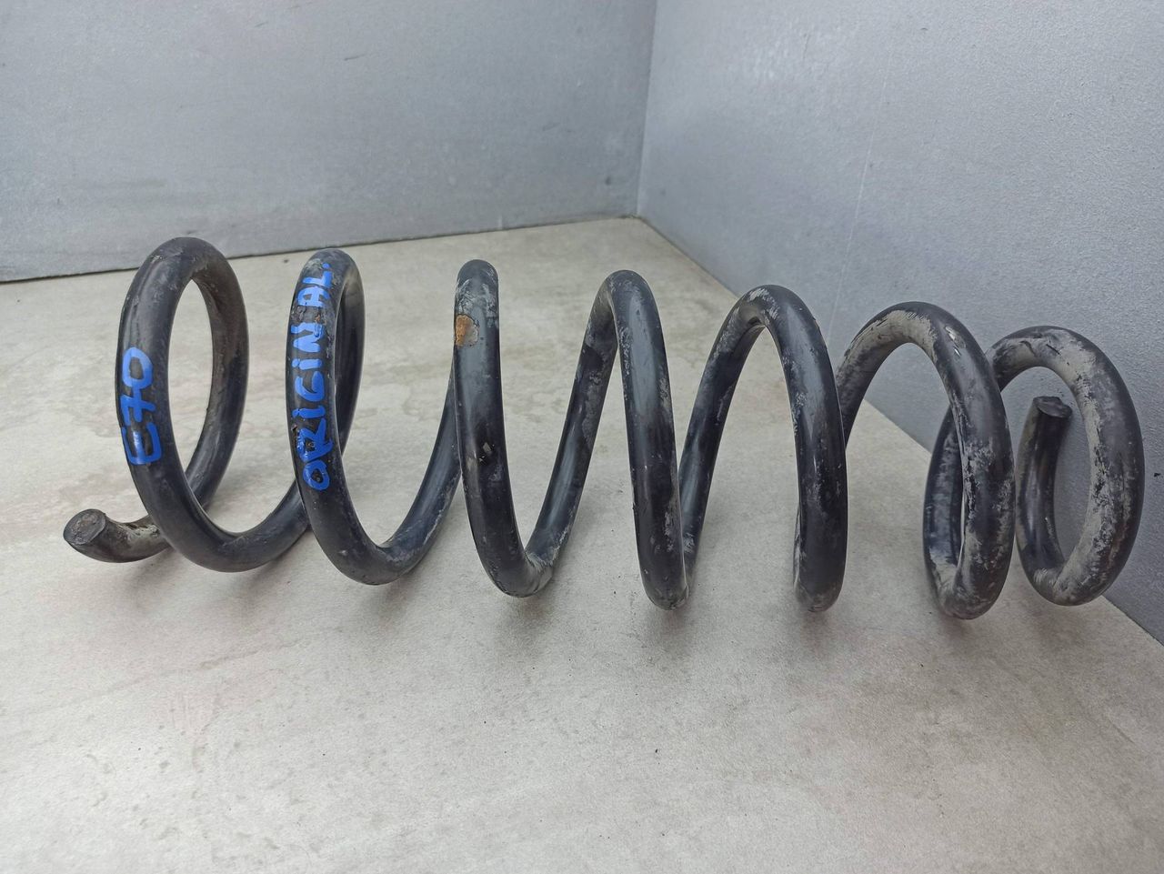 пружина передняя BMW X5 E70 2010, 6778113