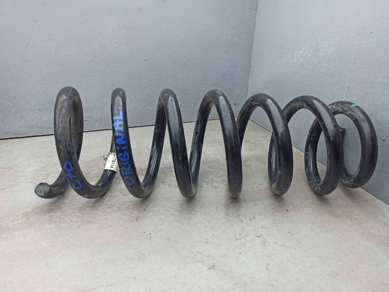 пружина передняя BMW X5 E70 2010, 6778114