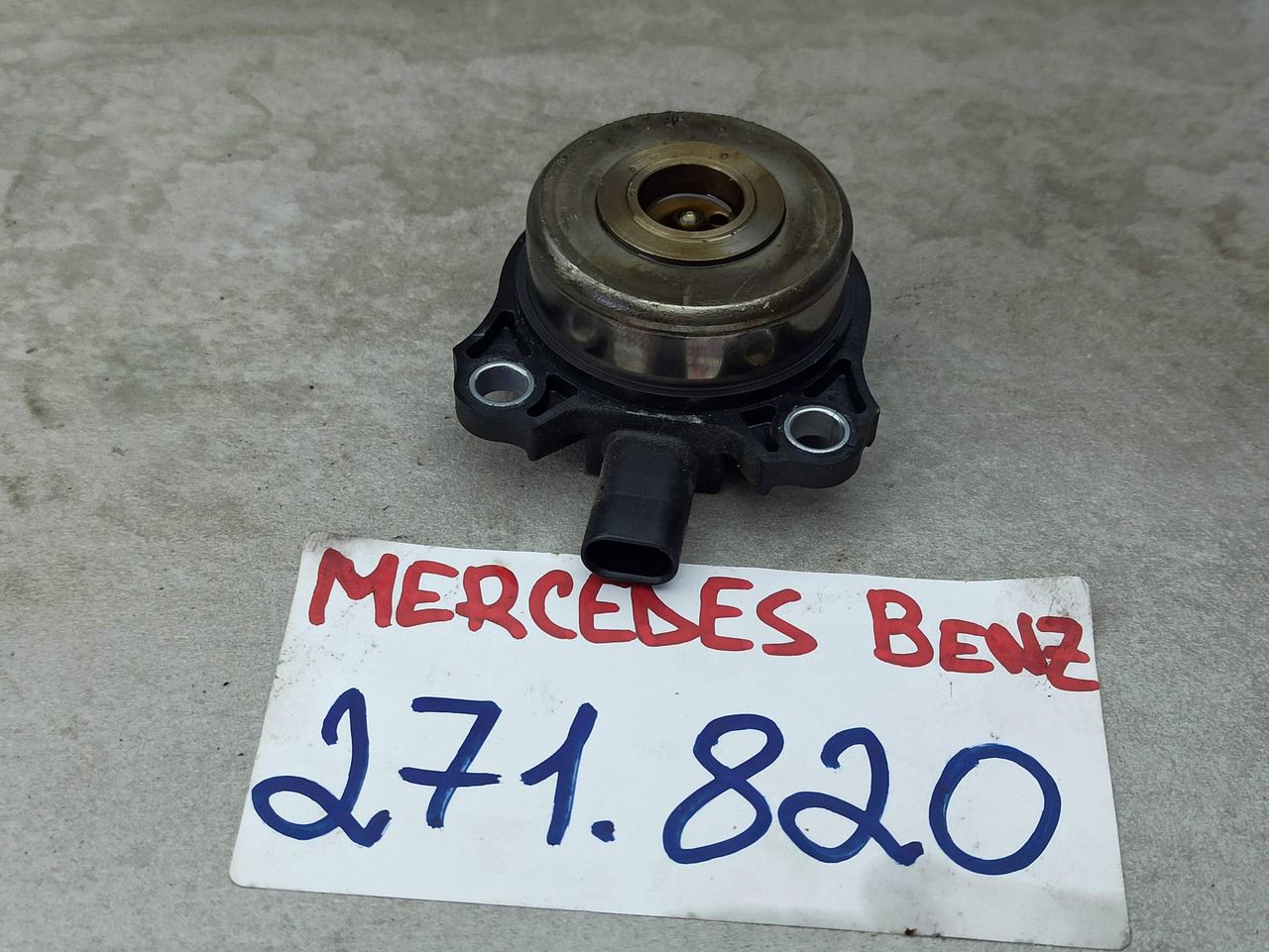 электромагнитный клапан Mercedes-Benz C-Класс W204 [рестайлинг] 2013, 2.0 л., бензин, A2711560090