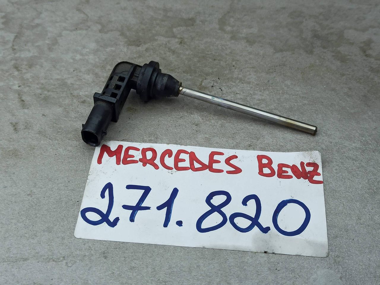 датчик температуры во впускном коллекторе Mercedes-Benz C-Класс W204 [рестайлинг] 2013, 2.0 л., бензин