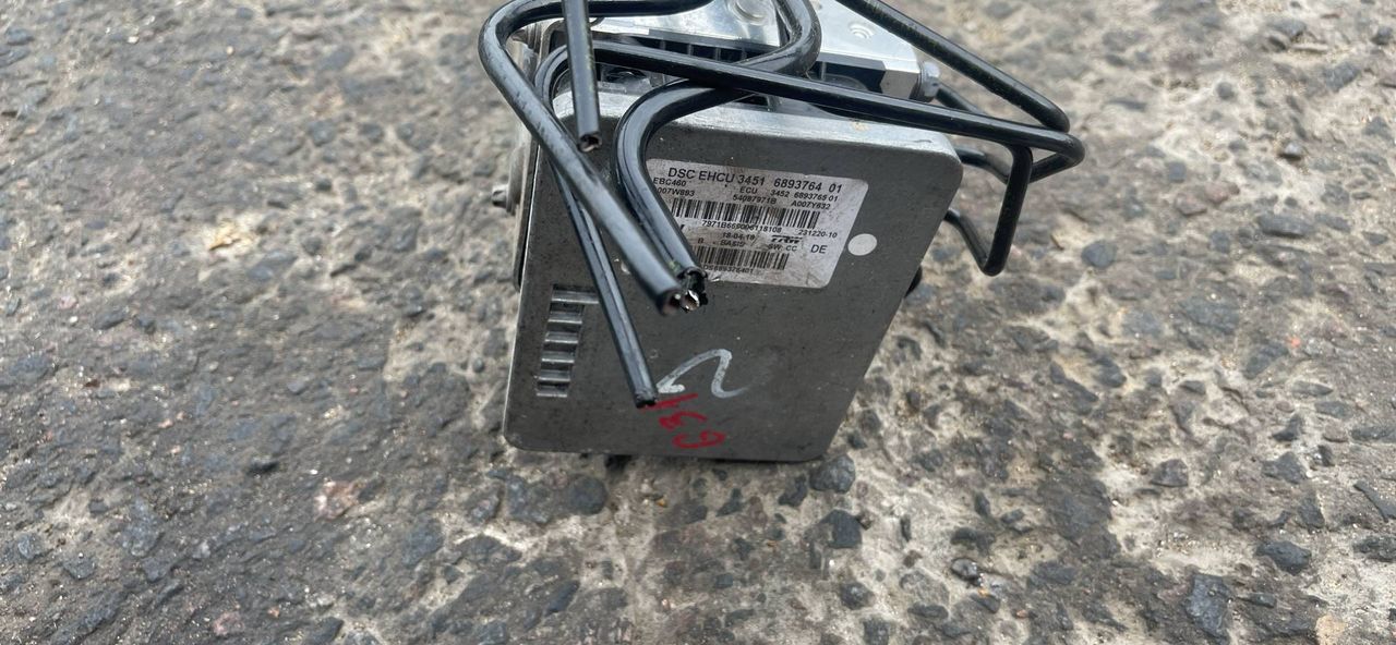 блок ABS BMW 5 серия G30/G31 G31 2018, 2.0 л., B48 B20 A, бензин, задний привод, правый руль, 6893764