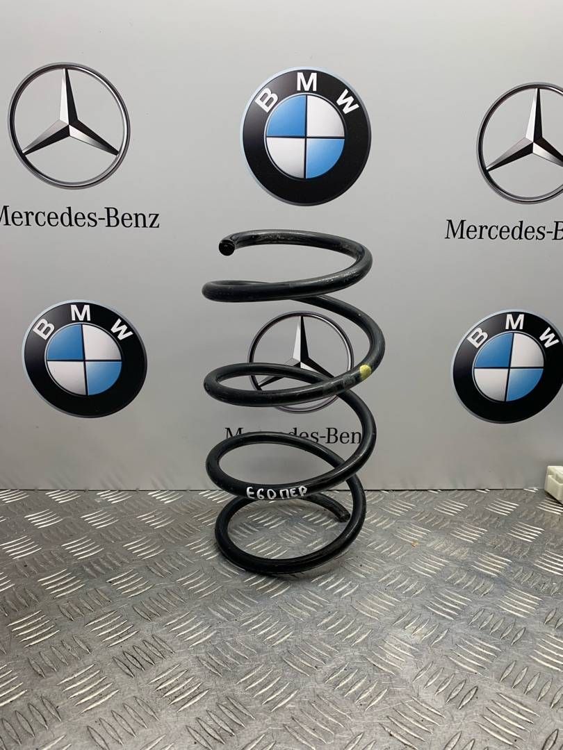 пружина передняя BMW 5 серия E60/E61 2003