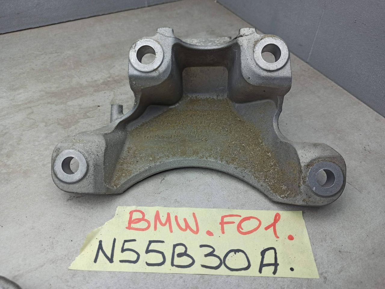 кронштейн двигателя BMW 7 серия F01/F02 [рестайлинг] 2013, 3.0 л., N55 B30 A, бензин, 6791228