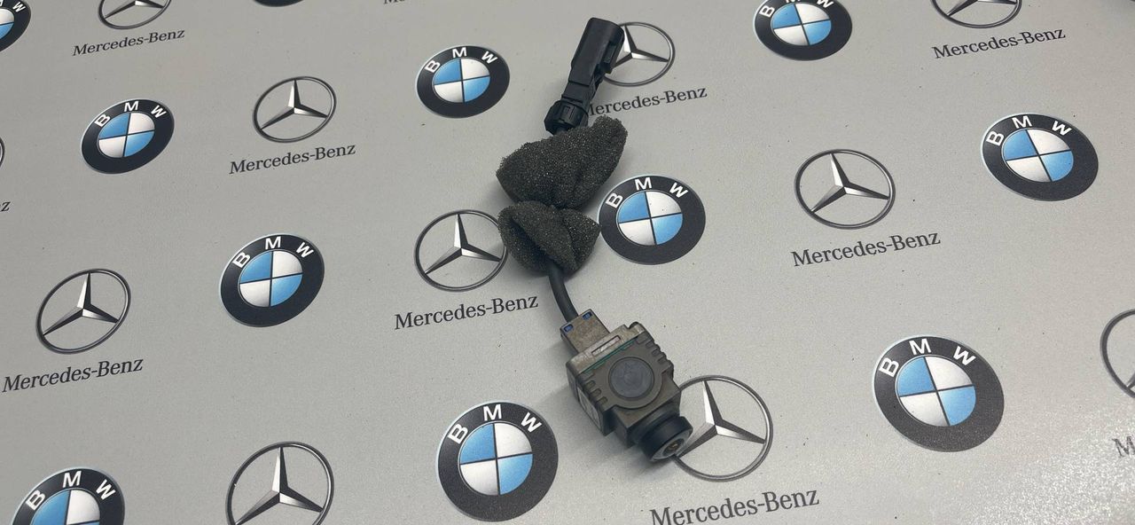 камера заднего вида Mercedes-Benz E-Класс W212 [рестайлинг] 2014, A2129055705