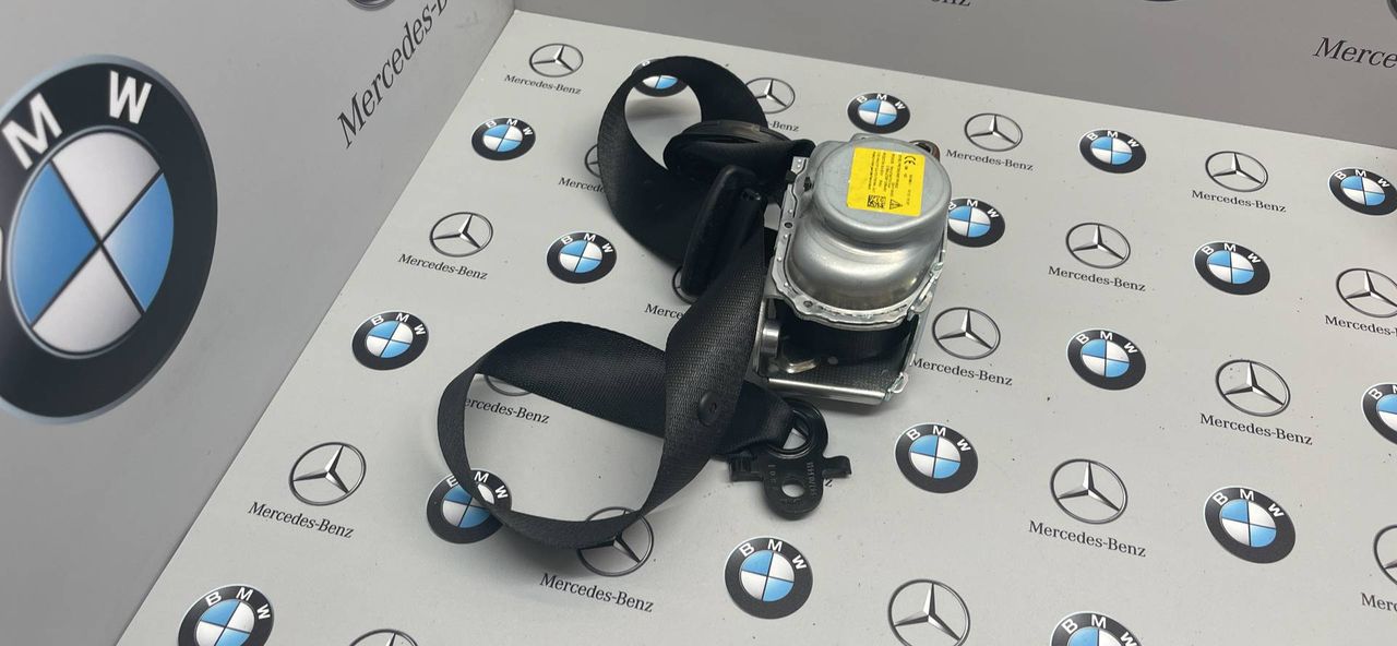 ремень безопасности BMW 5 серия G30/G31 G31 2018, 2.0 л., B48 B20 A, бензин, задний привод, правый руль, 7430067