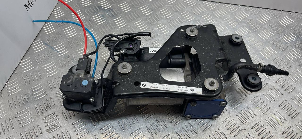 компрессор пневмоподвески BMW X5 E70 2010, 6789938