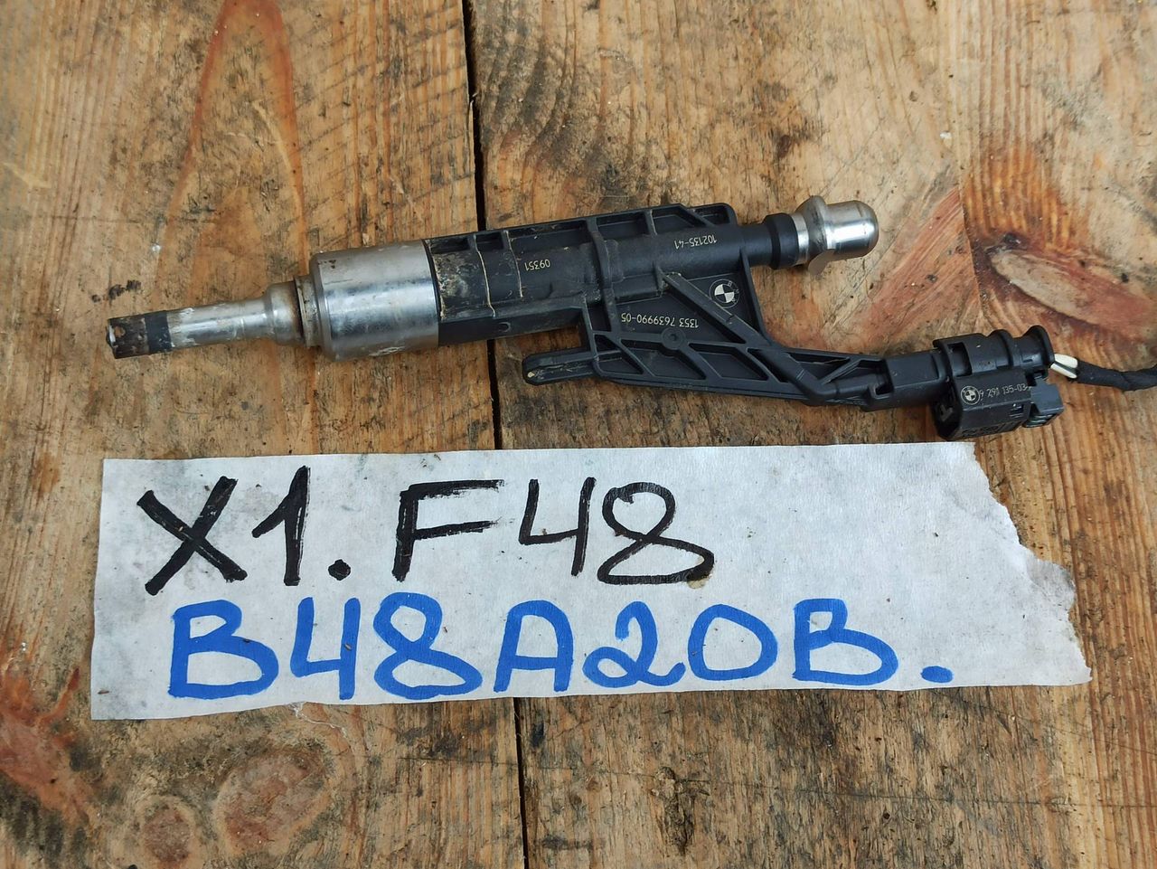 форсунка BMW X1 F48 2018, 2.0 л., B48 A20 B, бензин, 7639990