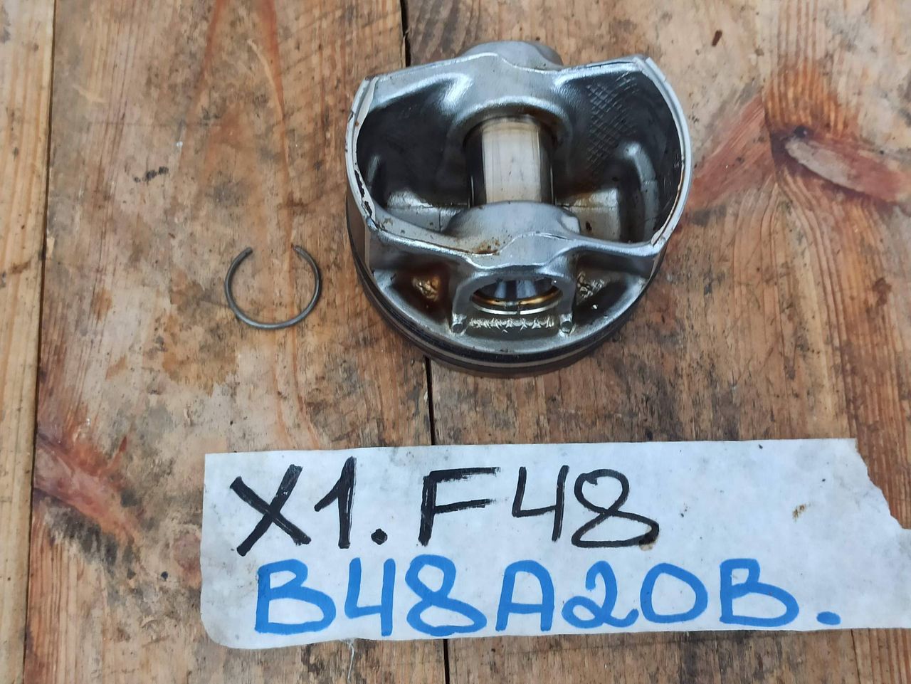 поршень BMW X1 F48 2018, 2.0 л., B48 A20 B, бензин