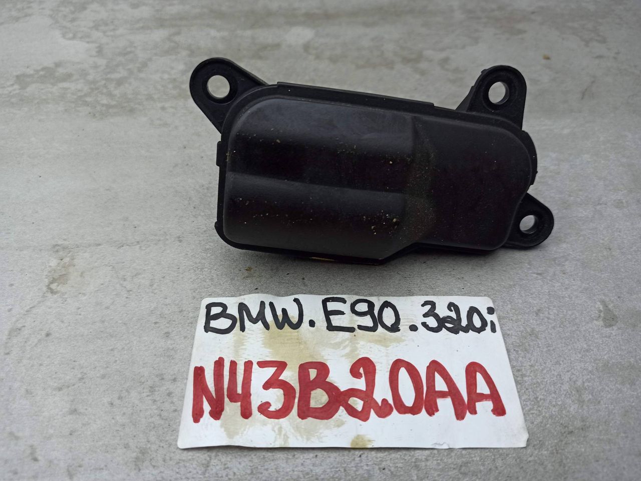 сервопривод заслонок впускного коллектора BMW 3 серия E90/E91 [рестайлинг] 2010, 2.0 л., N43 B20 A, бензин, 7546982