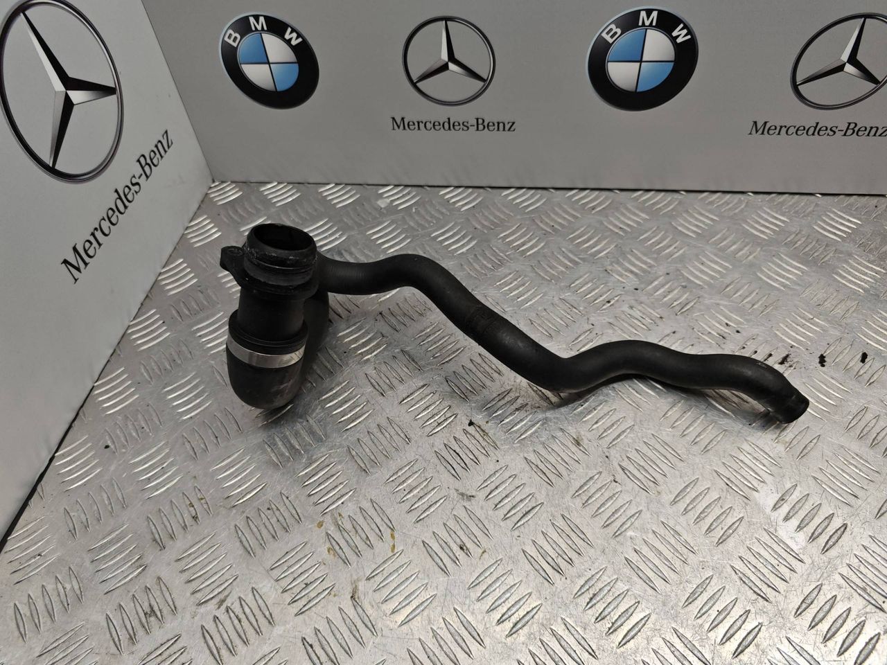 патрубок радиатора BMW X3 F25 2014, 2.8 л., бензин, 7639998