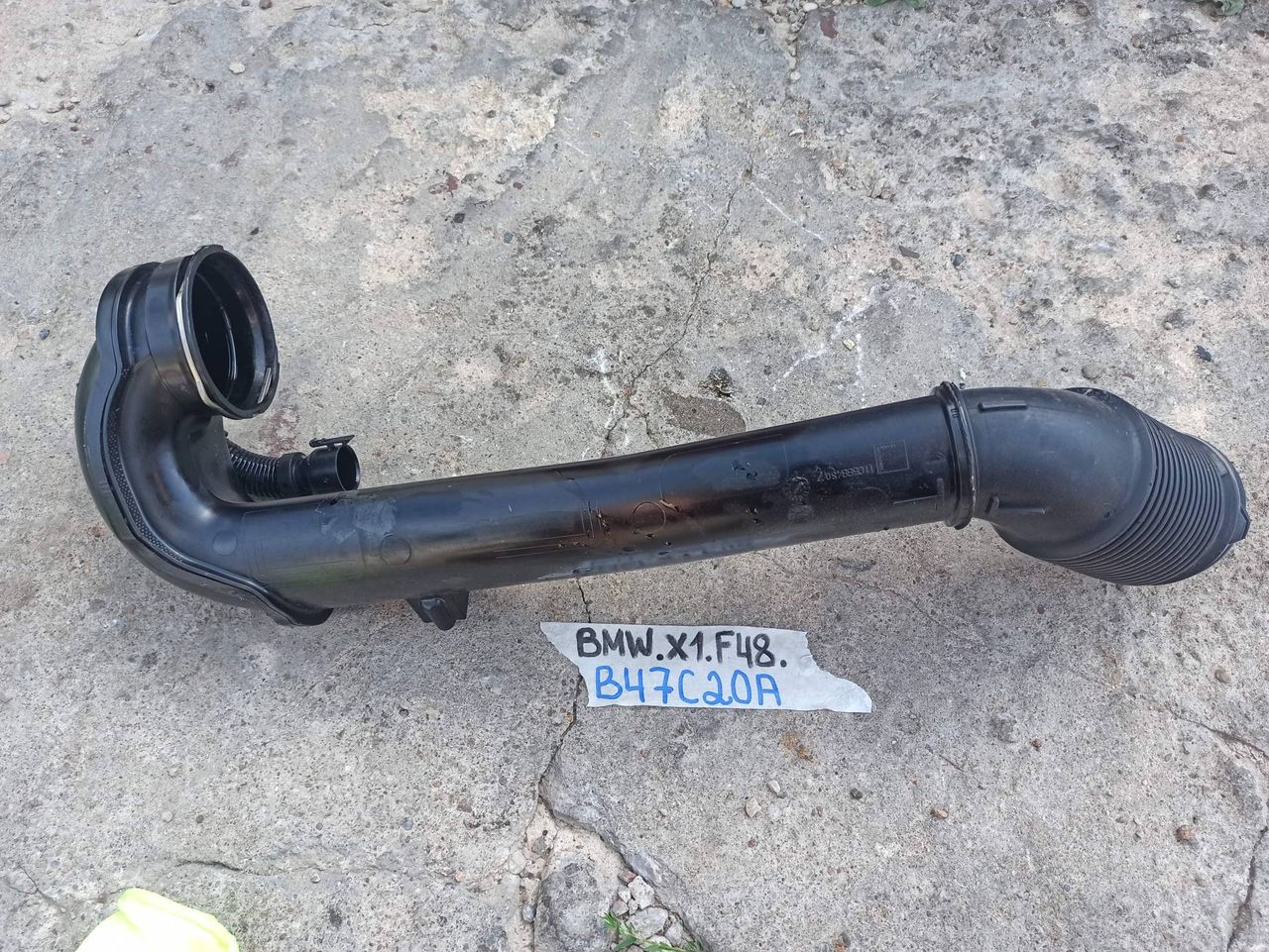 патрубок турбины BMW X1 F48 2017, 1.8 л., дизель, АКПП, 475, полный привод, 8511377