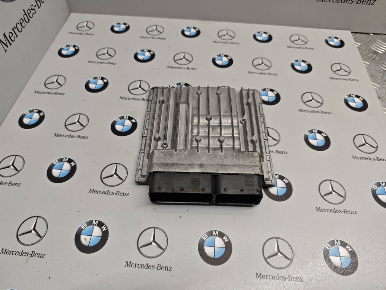 блок управления двигателем BMW 3 серия E90/E91/E92/E93 2005, 2.5 л., N52 B25 AE, бензин, 7559178