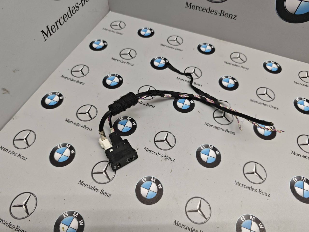 разъем AUX / USB BMW X3 F25 2014, 2.8 л., бензин, 9237654