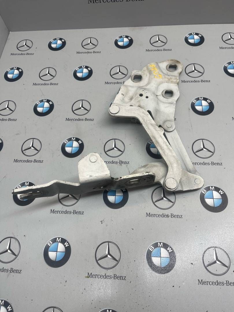 петля капота левая BMW X3 F25 2011, 3.0 л., N52 B30, бензин, 7210729