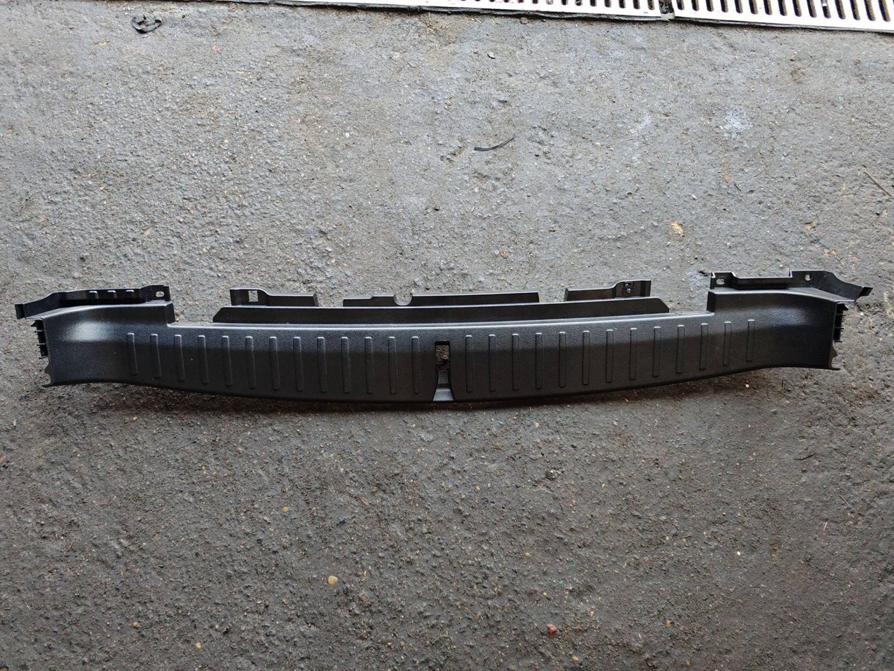накладка двери (крышки) багажника BMW X3 F25 2014, 2.8 л., бензин, 9175119