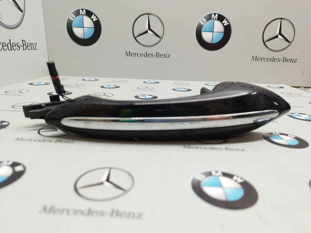 ручка наружная BMW 5 серия F07/F10/F11 2011, 7305312