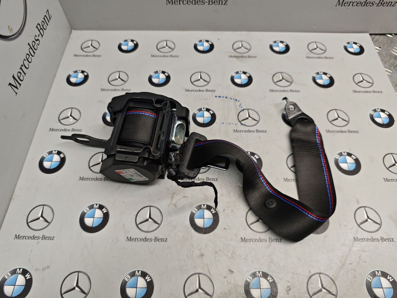 ремень безопасности BMW 5 серия G30/G31 [рестайлинг] 2022, 3.0 л., бензин, полный привод, 8092486