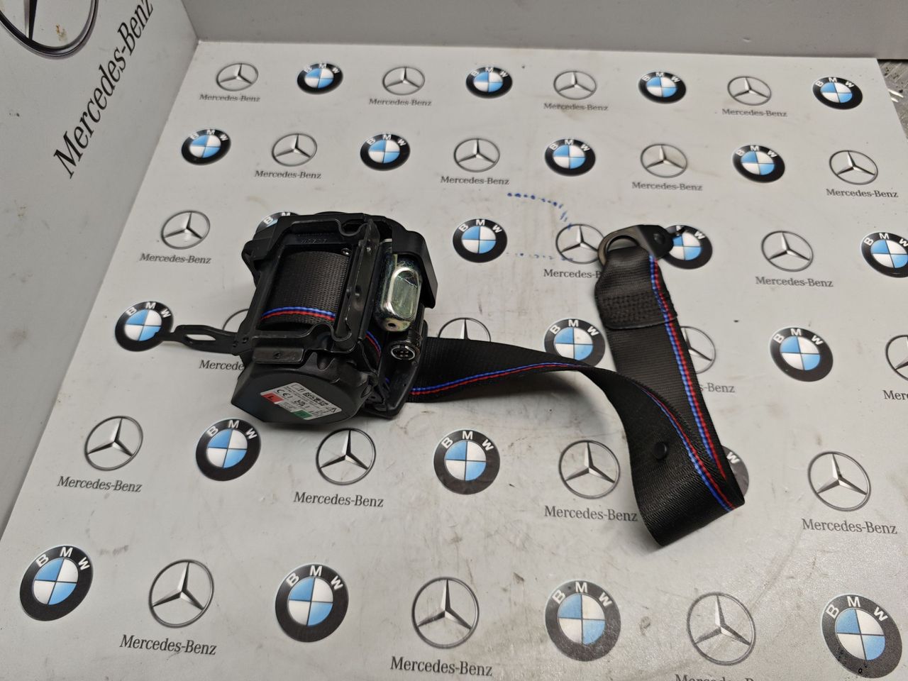 ремень безопасности BMW 5 серия G30/G31 [рестайлинг] 2022, 3.0 л., бензин, полный привод, 8092485