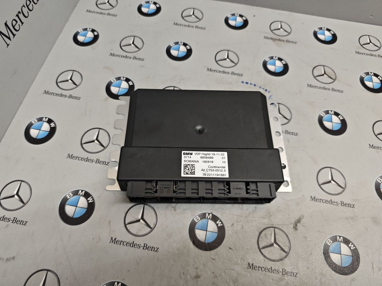 блок управления EDC BMW 5 серия G30/G31 [рестайлинг] 2022, 3.0 л., бензин, полный привод, 37148858489, 8858489