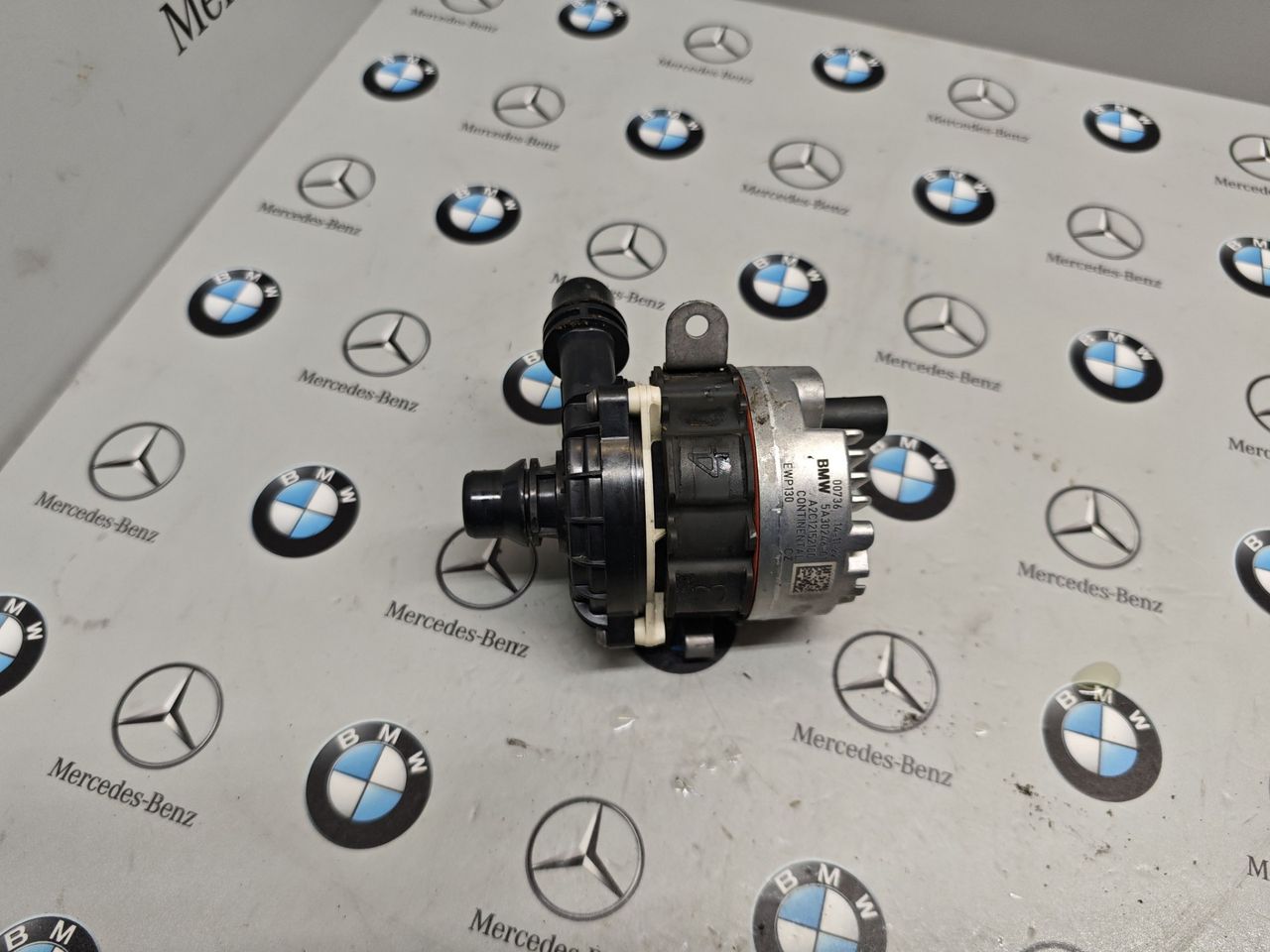 насос антифриза дополнительный BMW 5 серия G30/G31 [рестайлинг] 2022, 3.0 л., бензин, полный привод, 5A30246