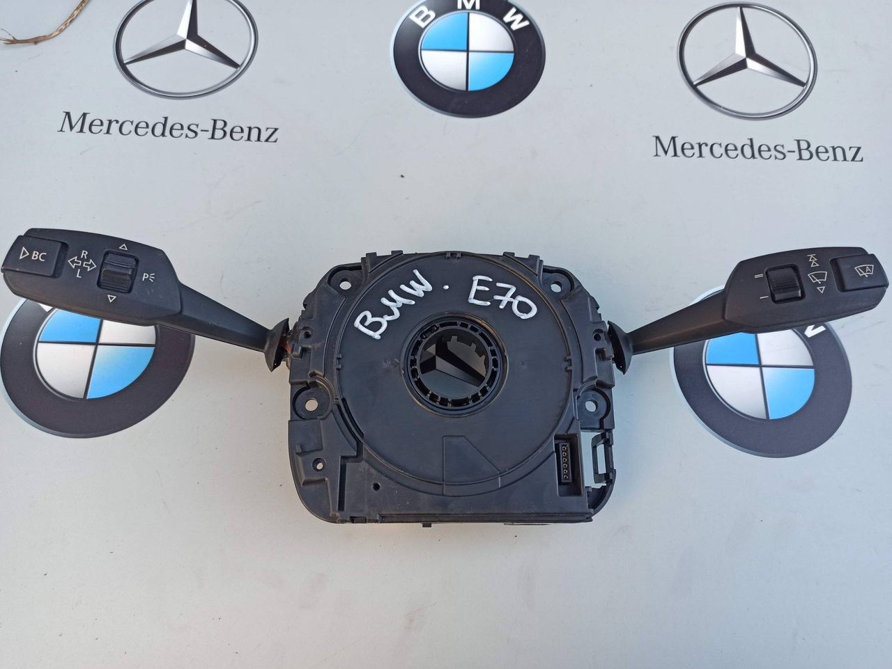 переключатель подрулевой (стрекоза) BMW X5 E70 [рестайлинг] 2010, 9164418