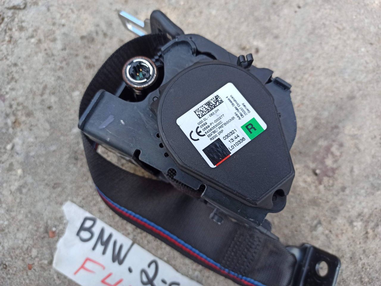 ремень безопасности BMW 2 серия F44 2020, 2.0 л., бензин, хетчбэк 5 дв., полный привод, 6438353