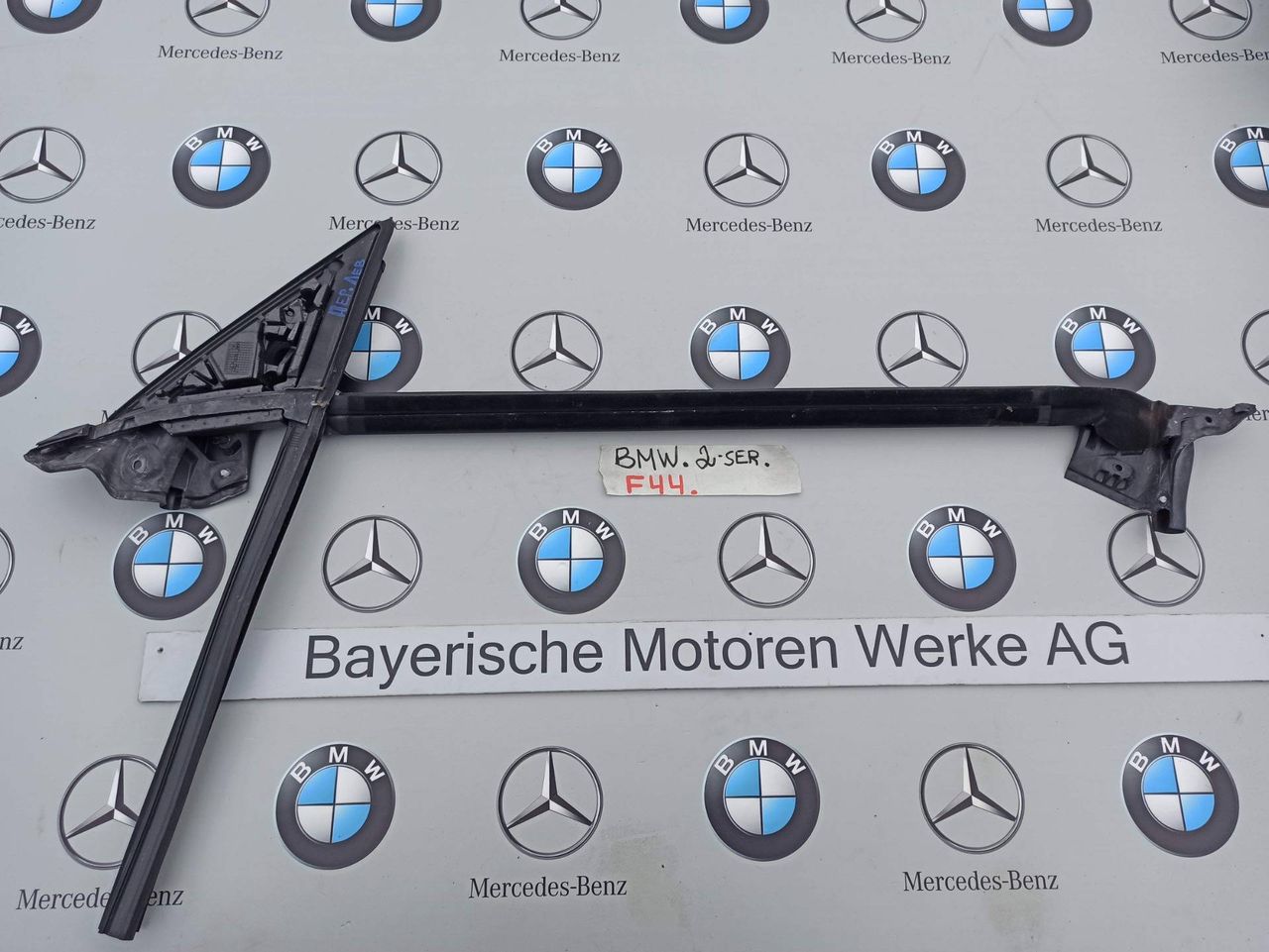 уплотнитель BMW 2 серия F44 2020, 2.0 л., бензин, хетчбэк 5 дв., полный привод, 7483109