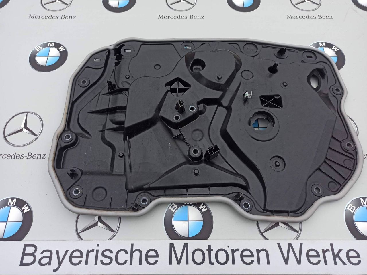 Шумоизоляция двери BMW 2 серия F44 2020, 2.0 л., бензин, хетчбэк 5 дв., полный привод, 7483813