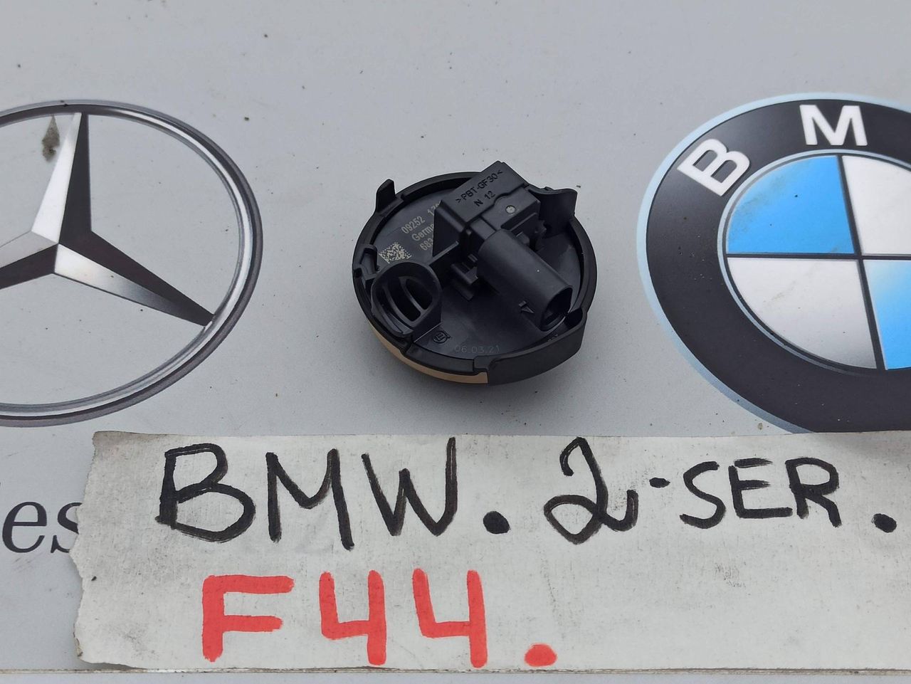 датчик удара BMW 2 серия F44 2020, 2.0 л., бензин, хетчбэк 5 дв., полный привод, 6834911