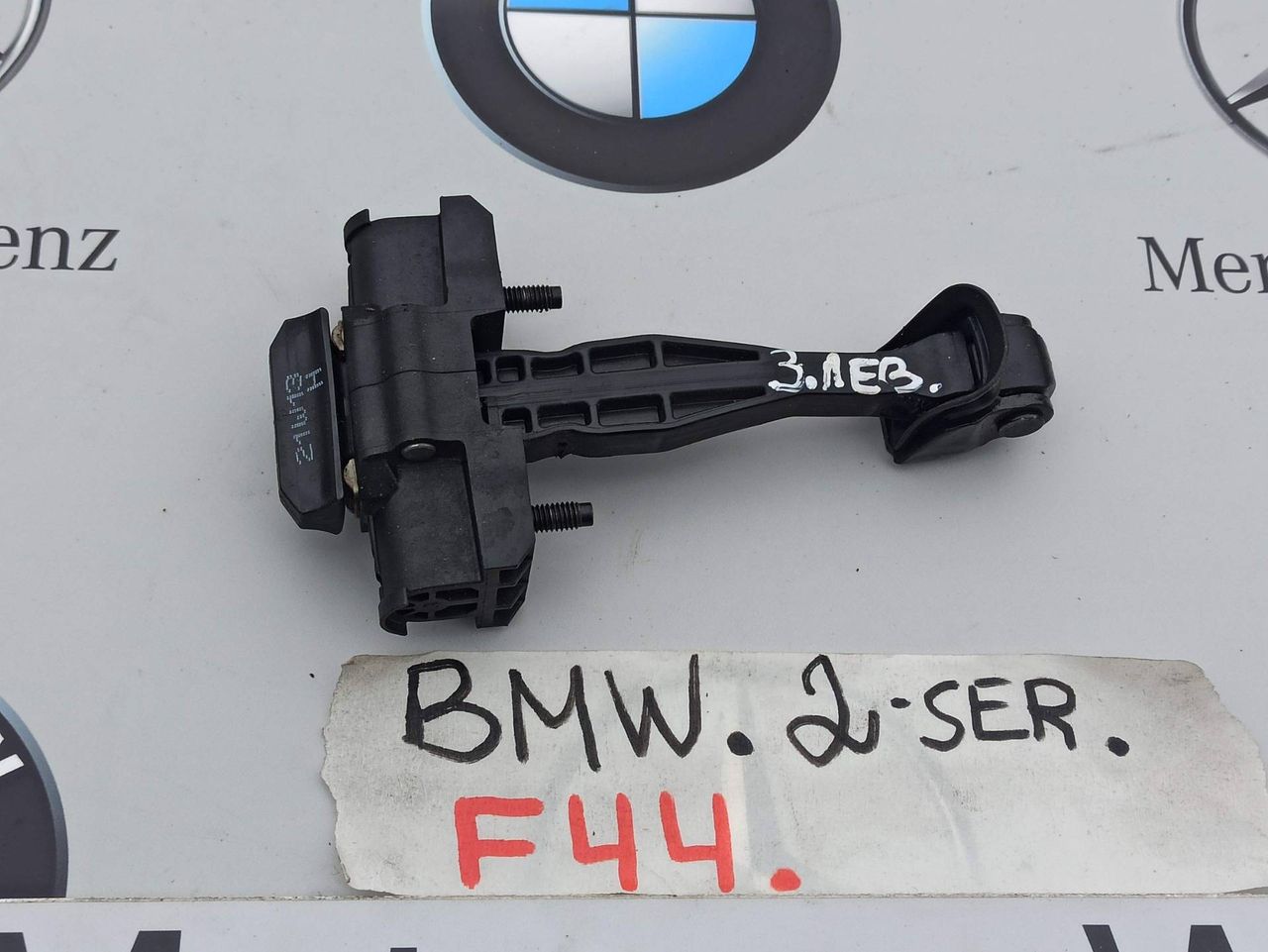 ограничитель открывания двери BMW 2 серия F44 2020, 2.0 л., бензин, хетчбэк 5 дв., полный привод, 7448039