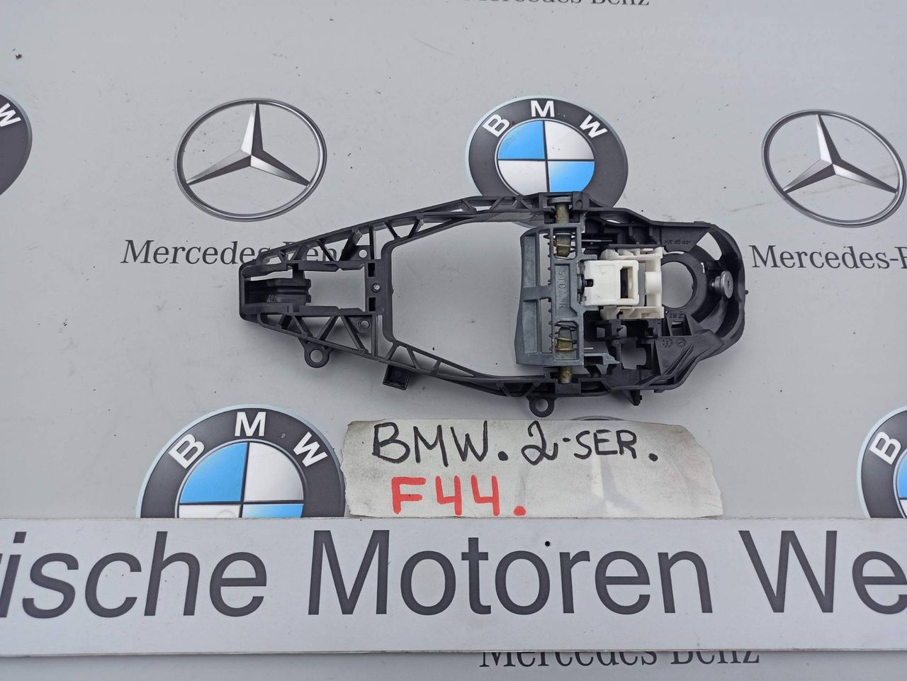 скелет ручки двери задней правой BMW 2 серия F44 2020, 2.0 л., бензин, хетчбэк 5 дв., полный привод, 9881778
