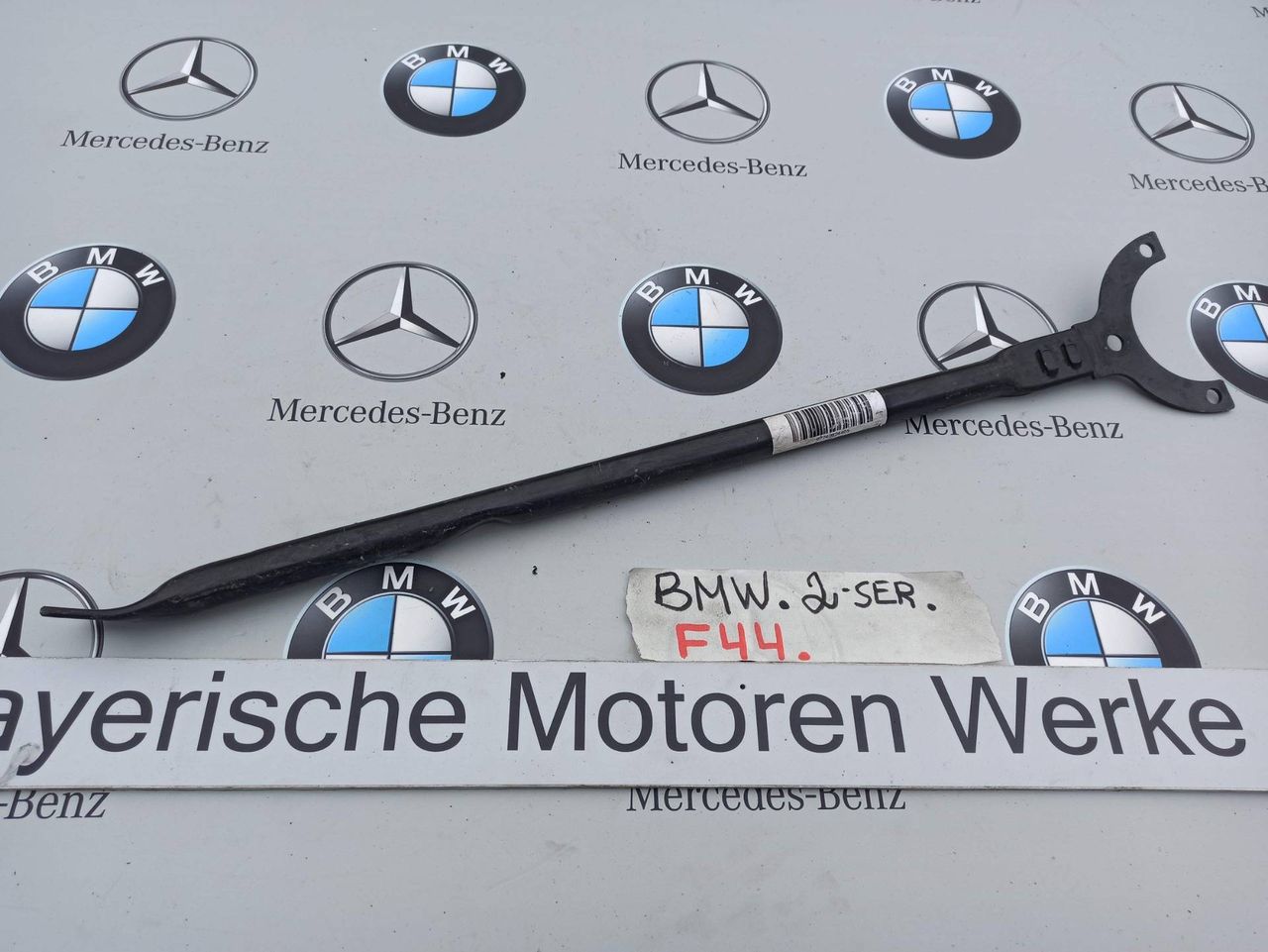 распорка стоек BMW 2 серия F44 2020, 2.0 л., бензин, хетчбэк 5 дв., полный привод, 7436244