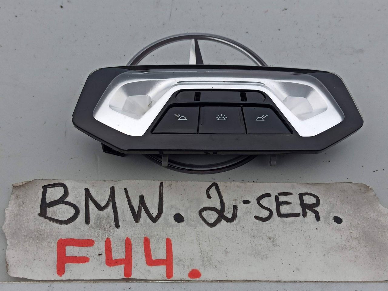 фонарь салона (плафон) BMW 2 серия F44 2020, 2.0 л., бензин, хетчбэк 5 дв., полный привод, 7910813