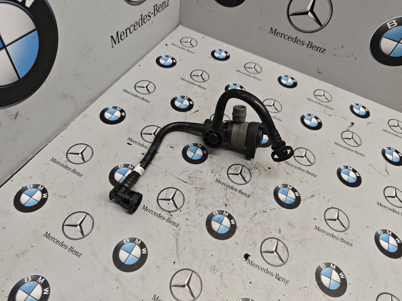клапан вентиляции топливного бака BMW 7 серия F01/F02 [рестайлинг] 2014, 3.0 л., N55 B30 A, бензин, 7636155
