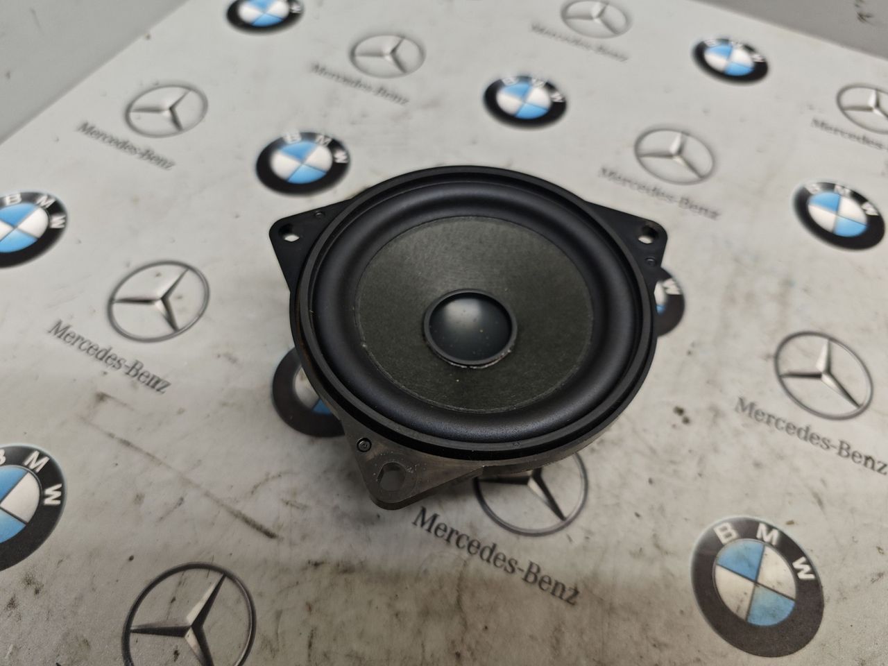динамик двери BMW 7 серия F01/F02 [рестайлинг] 2014, 3.0 л., N55 B30 A, бензин, 9240641