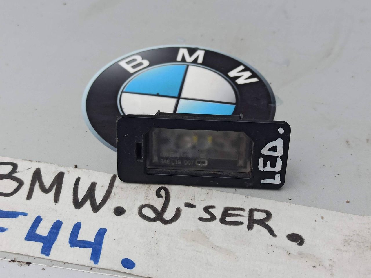подсветка номера BMW 2 серия F44 2020, 2.0 л., бензин, хетчбэк 5 дв., полный привод, 9481841
