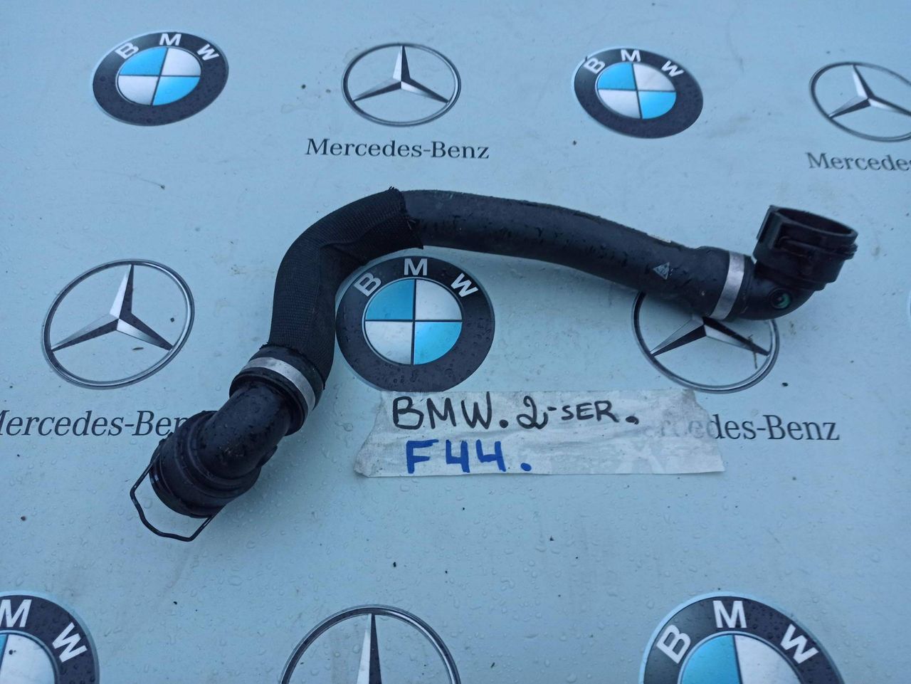 патрубок (трубопровод, шланг) BMW 2 серия F44 2020, 2.0 л., бензин, хетчбэк 5 дв., полный привод, 8658480