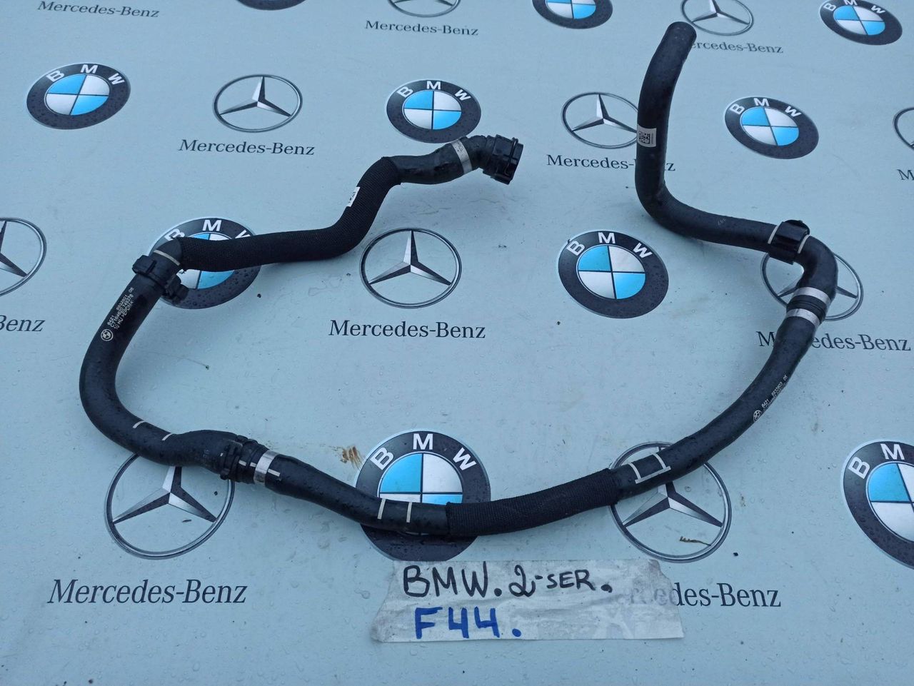 патрубок (трубопровод, шланг) BMW 2 серия F44 2020, 2.0 л., бензин, хетчбэк 5 дв., полный привод, 6832803