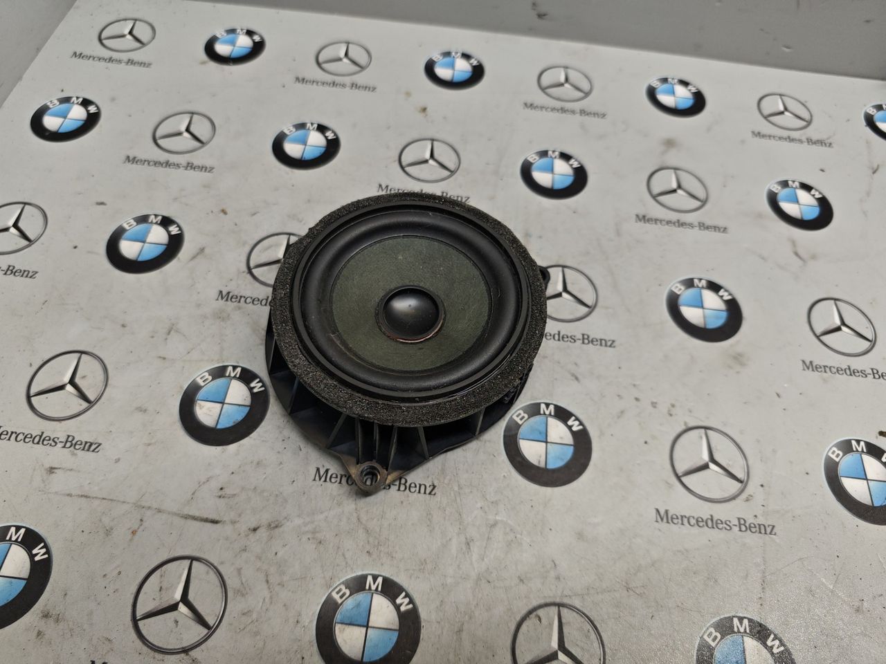 динамик двери BMW X5 F15 2017, 3.0 л., N55 B30 A, бензин, АКПП, 9286367
