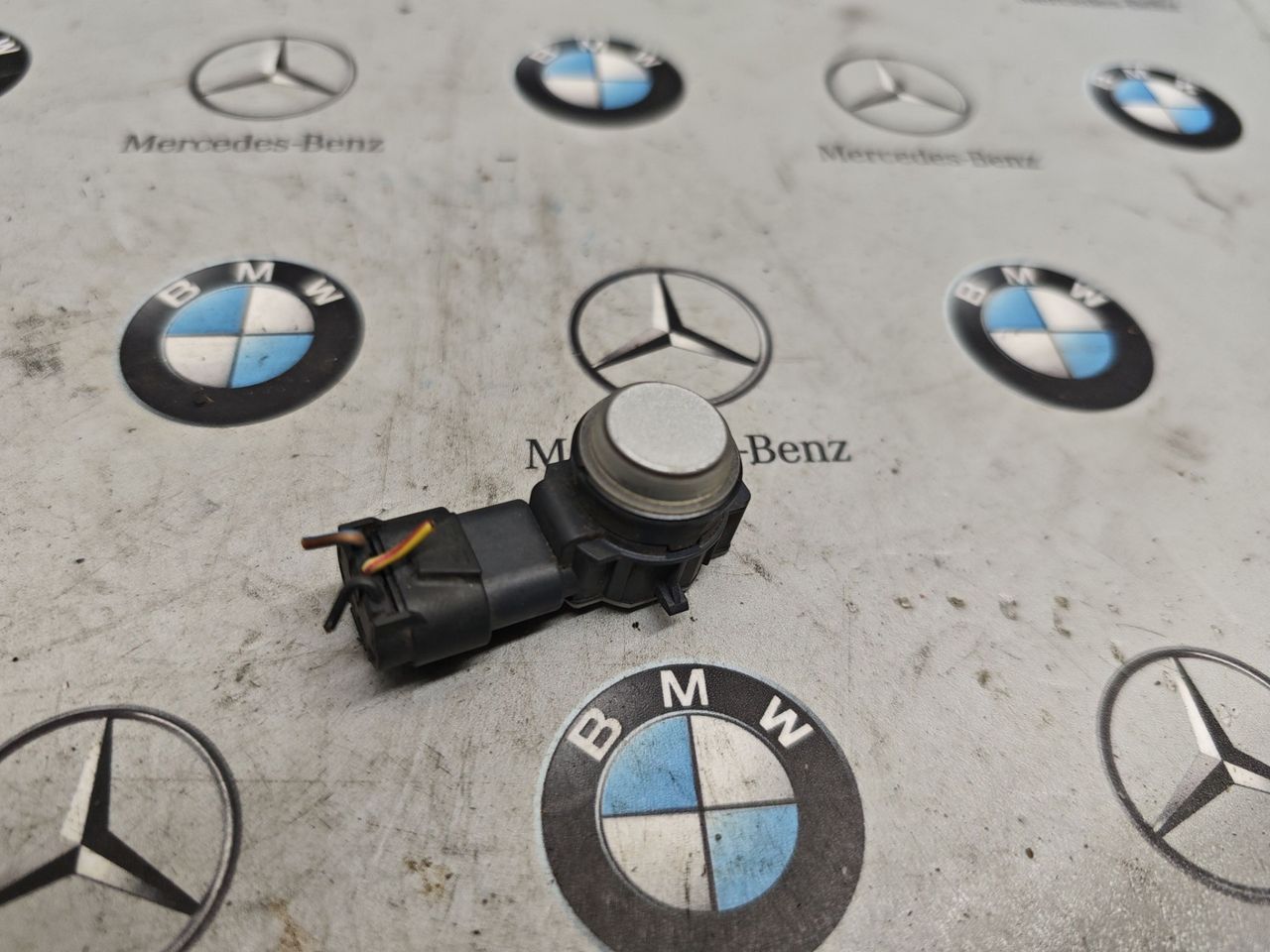 датчик парктроника Mercedes-Benz B-Класс W247 2020, A0009050242