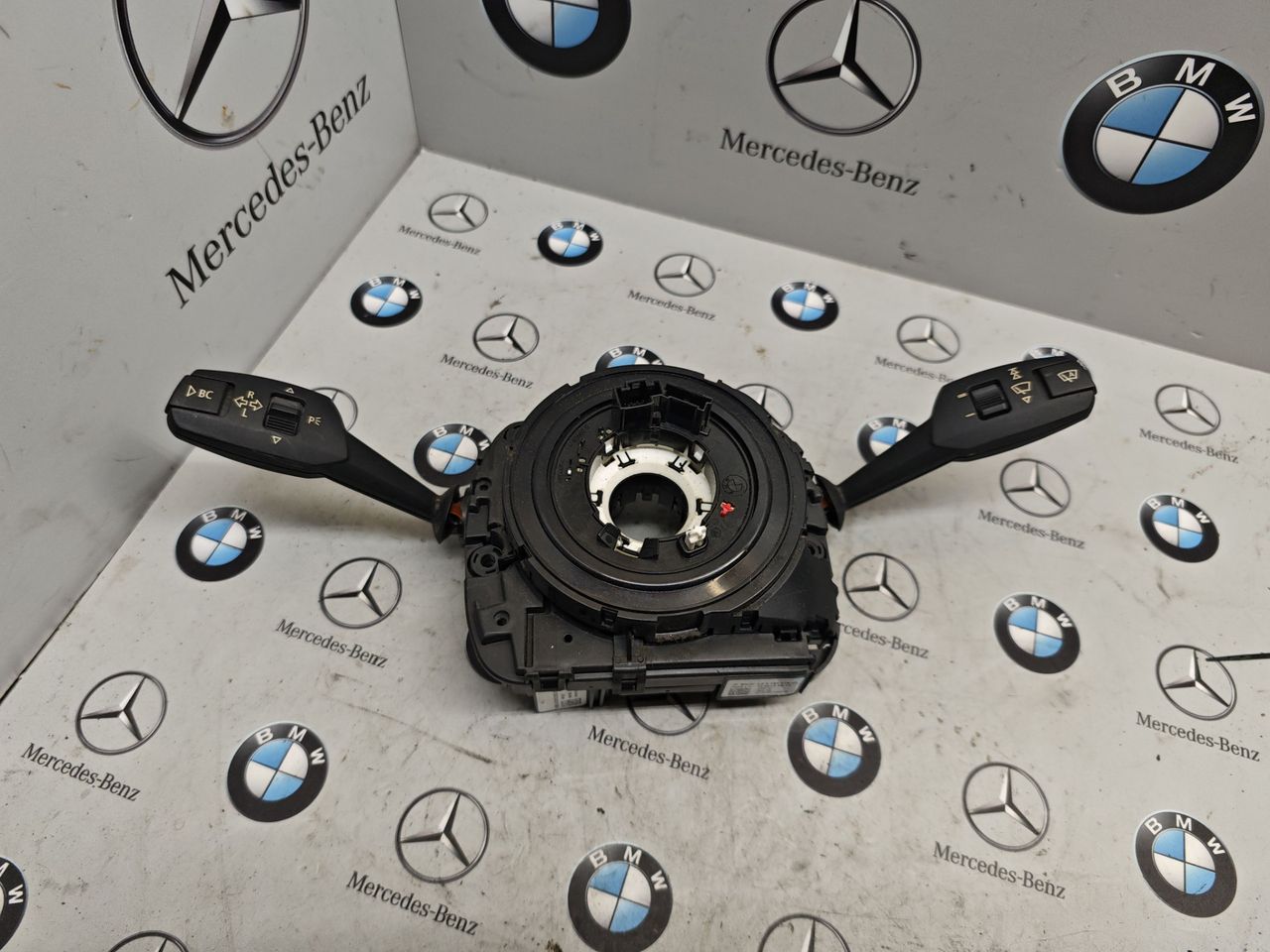 переключатель подрулевой (стрекоза) BMW X5 E70 [рестайлинг] 2012, 9164418