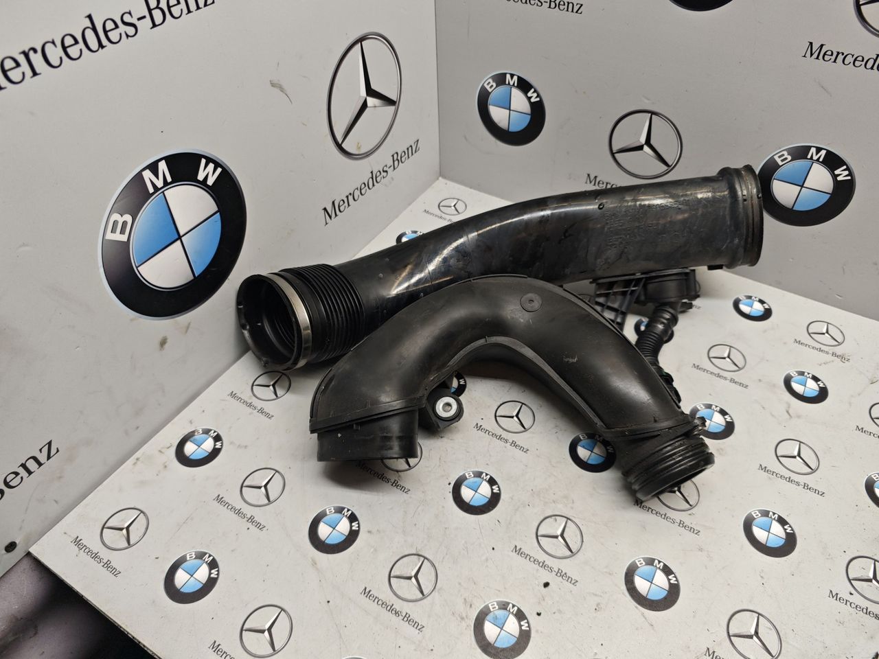 патрубок турбины BMW 6 серия F06/F12/F13 2011, 3.0 л., N55 B30 A, бензин, задний привод, 7605585