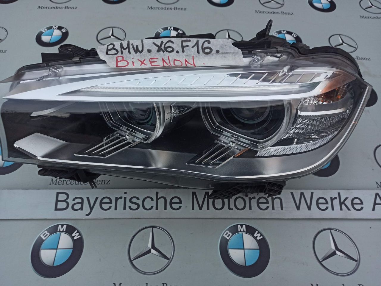 фара левая BMW X6 F16 2016, 3.0 л., бензин, правый руль, 7290655