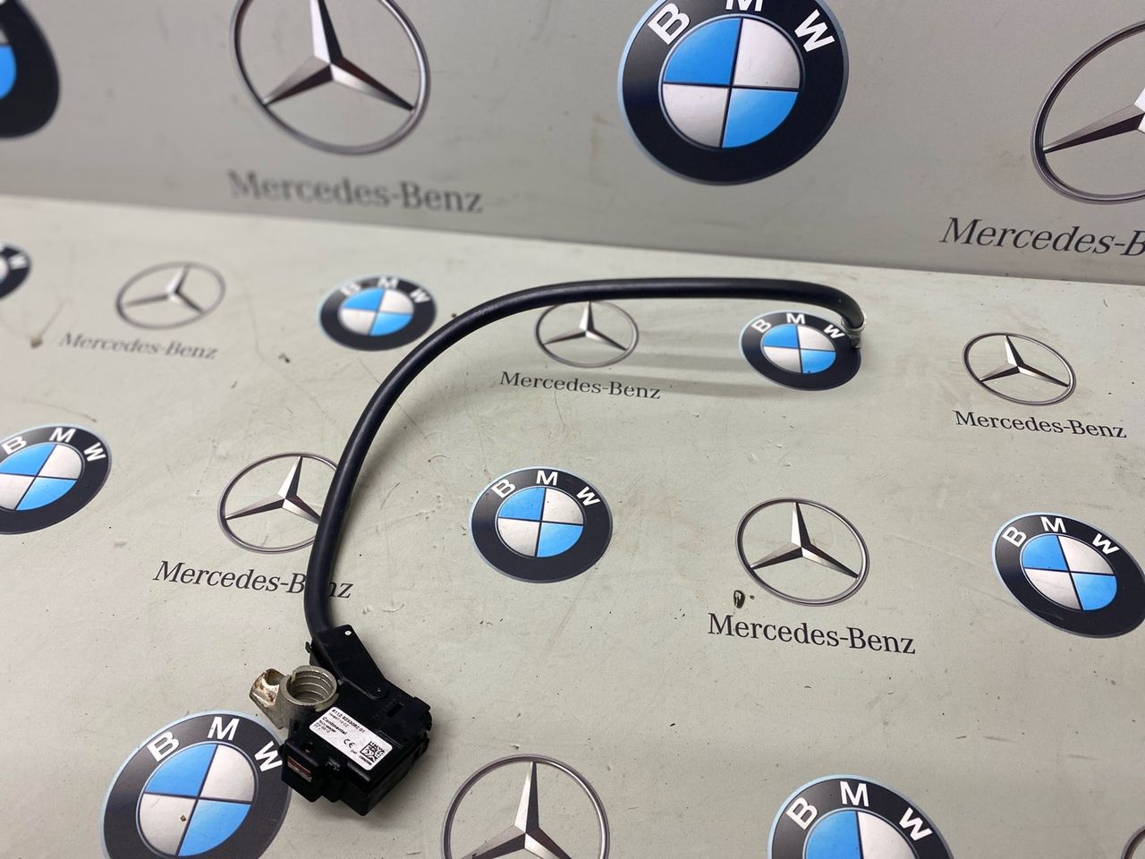 клемма аккумулятора минус BMW X3 F25 2012, 3.0 л., N52 B30 A, бензин, 9253082