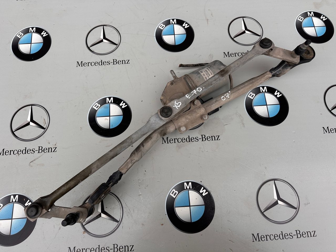механизм стеклоочистителя (трапеция дворников) BMW X5 E70 2008, 7200535